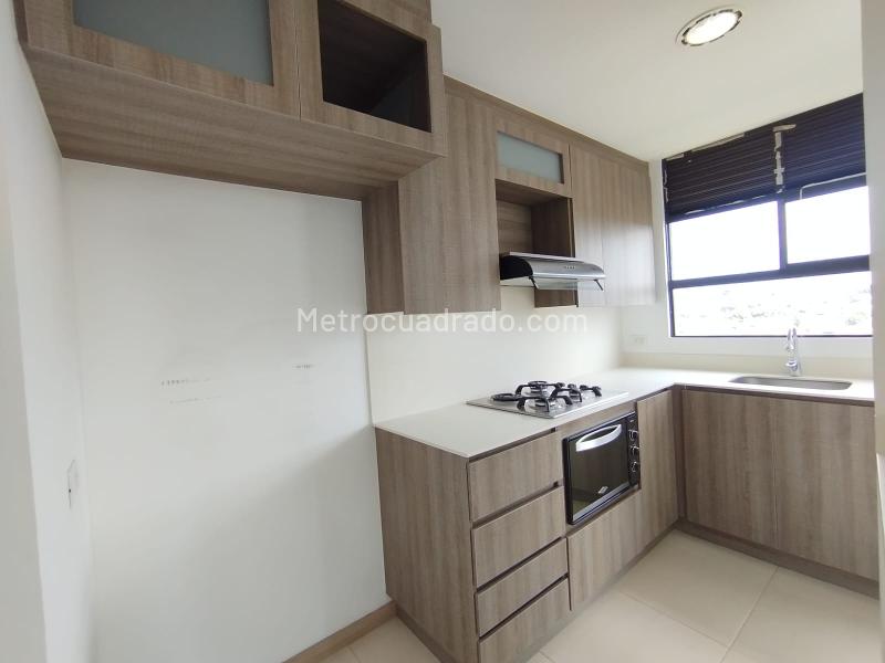 Apartamento en Arriendo, Barro Blanco Rio Negro, Rionegro - 4