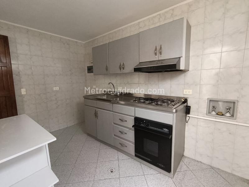 1BR Studio Apartment in Laureles