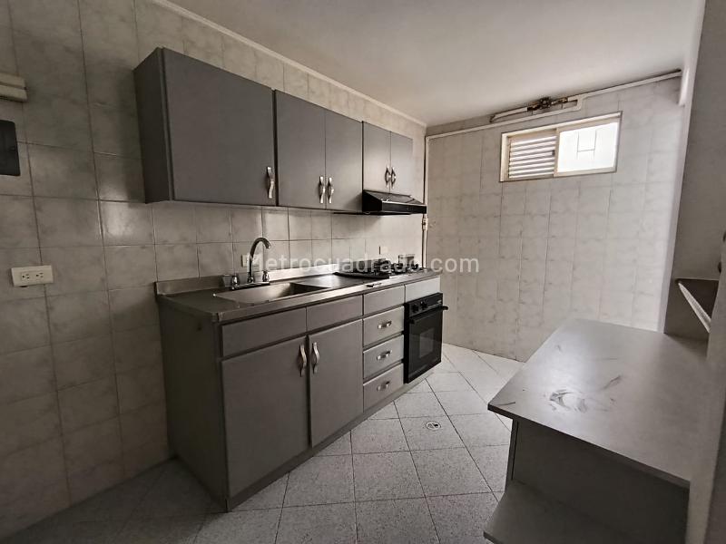 1BR Studio Apartment in Laureles - 3