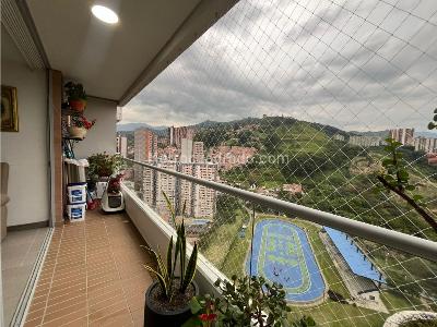 Apartamento de 3 alcobas en venta en Nuevo Poblado, Itagüí, 72 m² · foto 2 de 19