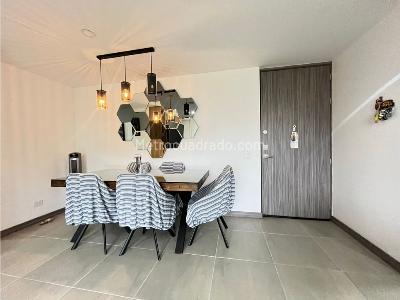 Apartamento de 3 alcobas en venta en Nuevo Poblado, Itagüí, 72 m² · foto 5 de 19