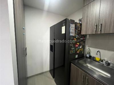 Apartamento de 3 alcobas en venta en Nuevo Poblado, Itagüí, 72 m² · foto 7 de 19
