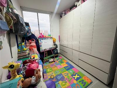 Apartamento de 3 alcobas en venta en Nuevo Poblado, Itagüí, 72 m² · foto 14 de 19
