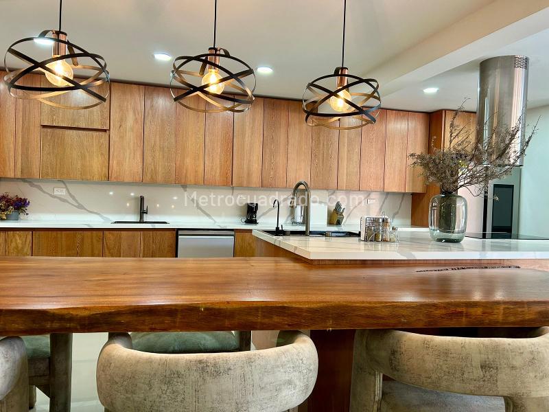 Exclusive 3BR House with Pool in Altos Del Poblado - 6