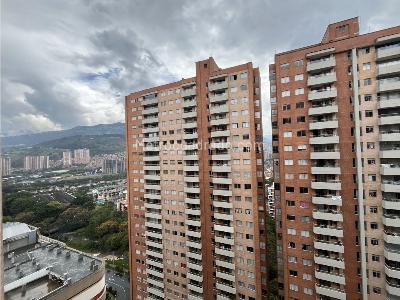 Apartamento de 3 alcobas en venta en Obrero, Bello, 83 m² · foto 9 de 20
