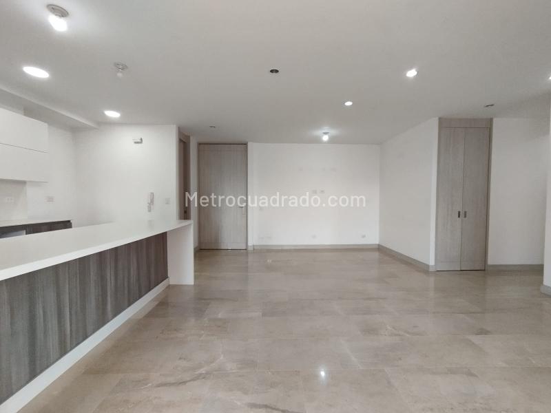 Apartamento Estiloso de 3 Alcobas en Lalinde - 3