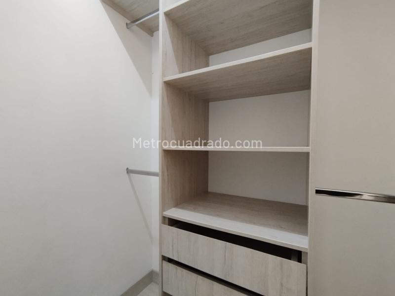 Apartamento Estiloso de 3 Alcobas en Lalinde - 6