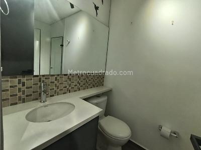 Apartamento de 3 alcobas en venta en Guayabal, Medellín, 102 m² · foto 18 de 20