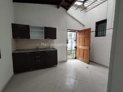 Casa en arriendo en La Aguacatala, Medellín, 440 m² · foto 16 de 20