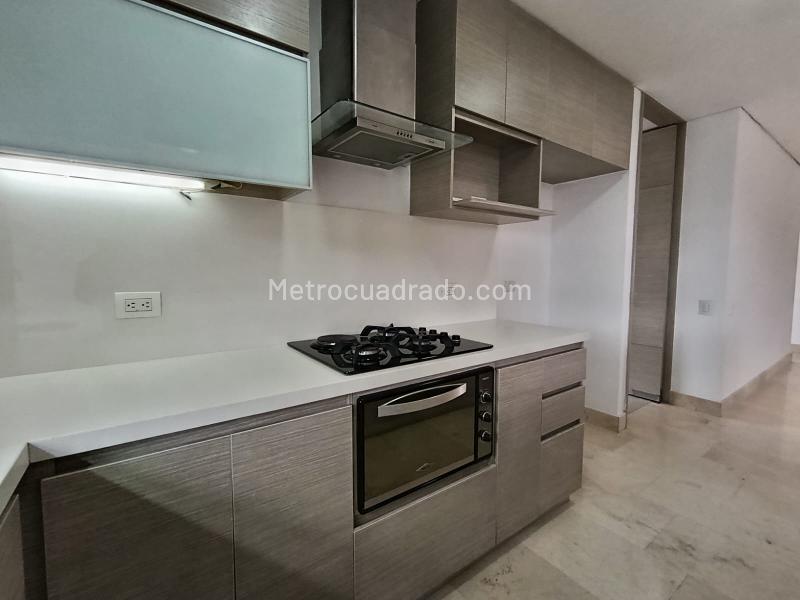 3BR Apartment for Rent in Provenza, Medellín - 6