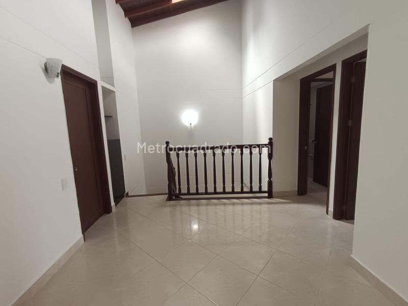 Casa en Arriendo, Loma Benedictinos, Envigado - 2