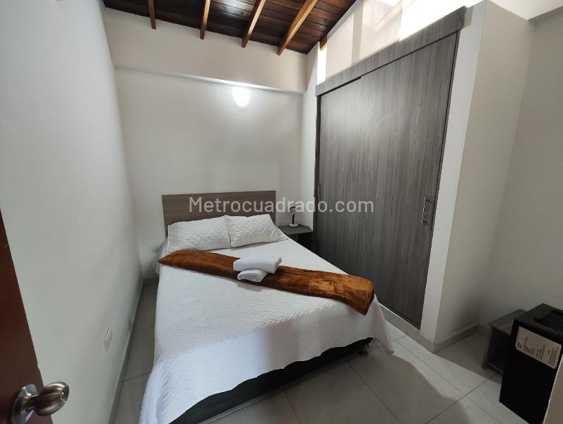 Comfortable 2BR Apartment in La Palma - 2