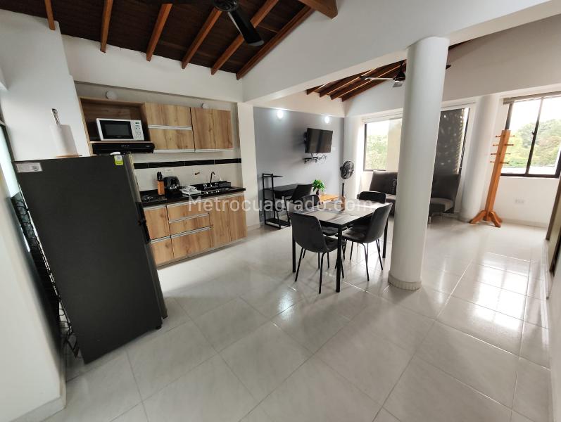 Comfortable 2BR Apartment in La Palma - 3