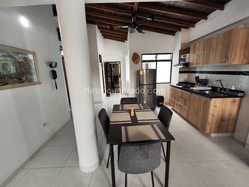 Comfortable 2BR Apartment in La Palma - 9