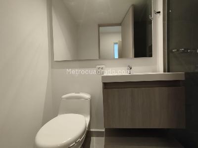 Apartamento de 3 alcobas en arriendo en Jardines, Envigado, 84 m² · foto 8 de 17