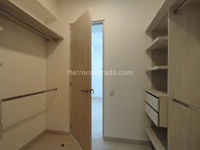 Apartamento de 3 alcobas en arriendo en Jardines, Envigado, 84 m² · foto 9 de 17