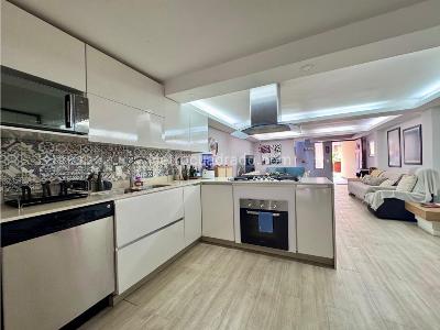 Casa de 3 alcobas en venta en La Cuenca, Envigado, 156 m² · foto 5 de 20