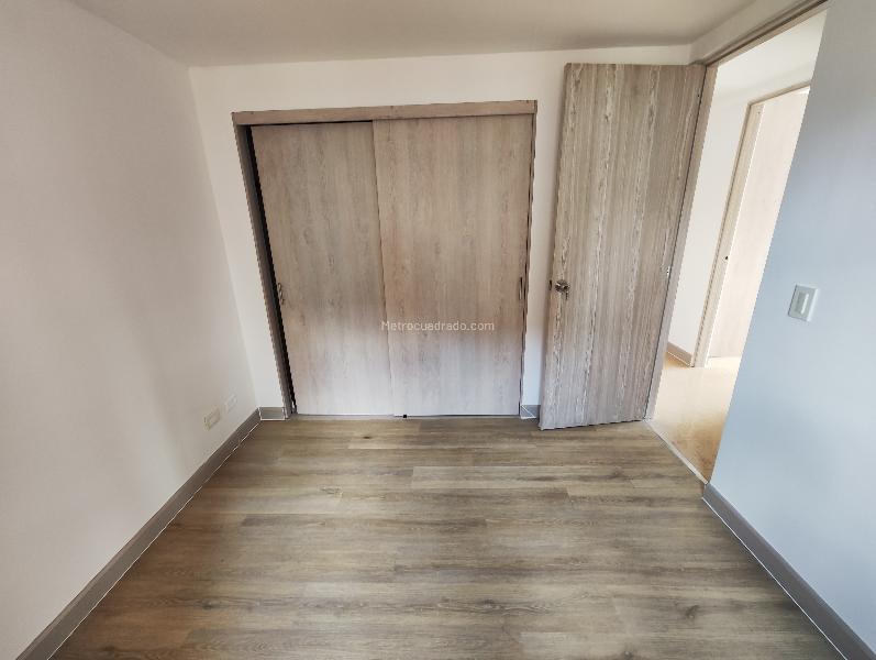 Spacious 3BR Apartment with Pool in Laureles - 7