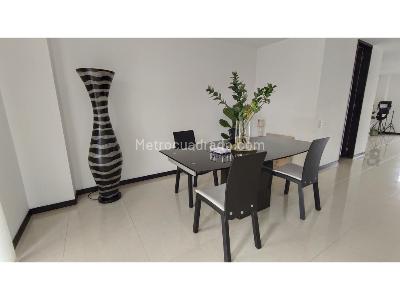 Apartamento de 2 alcobas en venta en El Poblado, Medellín, 102 m² · foto 6 de 20