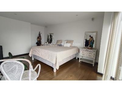 Apartamento de 2 alcobas en venta en El Poblado, Medellín, 102 m² · foto 14 de 20