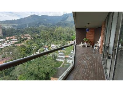 Apartamento de 2 alcobas en venta en El Poblado, Medellín, 102 m² · foto 17 de 20