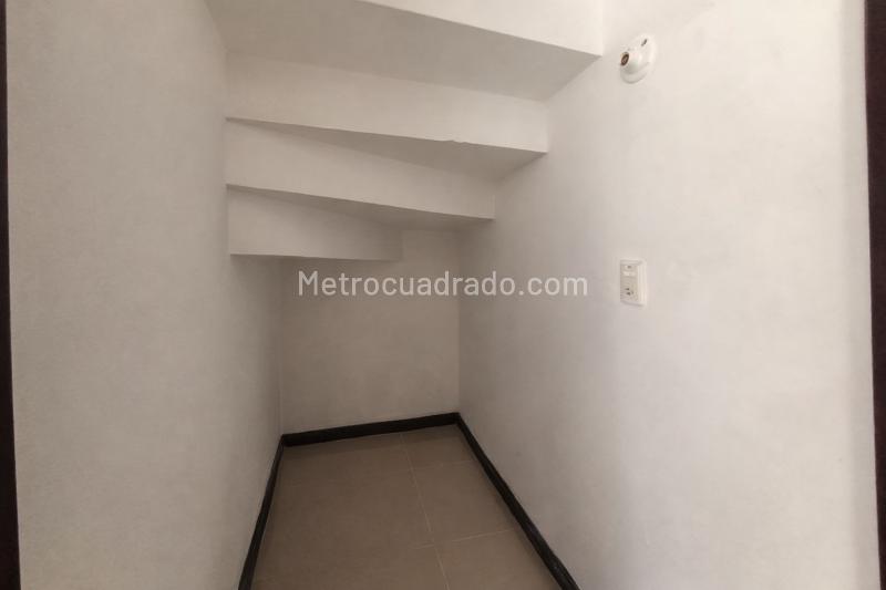 Casa Tranquila de 3 Alcobas en La Loma de Los Bernal - 6