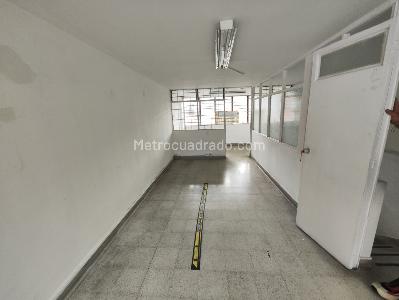 Casa de 5 alcobas en arriendo en Prado Medellin, Medellín, 520 m² · foto 17 de 20