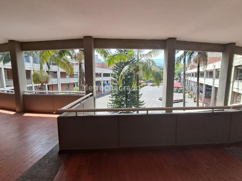 Oficina en Arriendo, Miravalle, Medellín - Vista 4