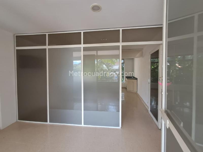 Oficina en Arriendo, Miravalle, Medellín - Más