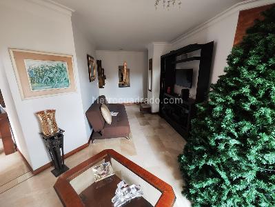 Apartamento de 3 alcobas en arriendo en Laureles Medellin, Medellín, 170 m² · foto 3 de 20