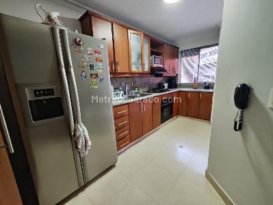 Apartamento de 3 alcobas en arriendo en Laureles Medellin, Medellín, 170 m² · foto 15 de 20