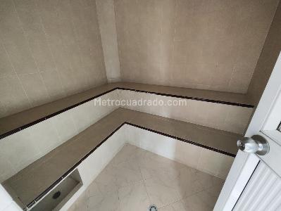 Apartamento de 3 alcobas en arriendo en Laureles Medellin, Medellín, 170 m² · foto 18 de 20