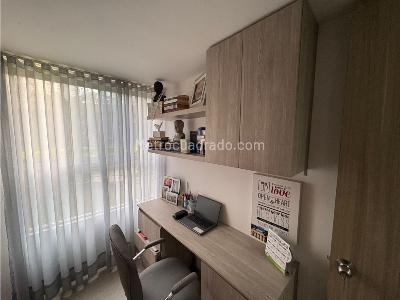 Apartamento de 3 alcobas en venta en Belen, Medellín, 66 m² · foto 5 de 13