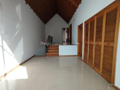 Casa de 3 alcobas en venta en El Poblado, Medellín, 230 m² · foto 17 de 20