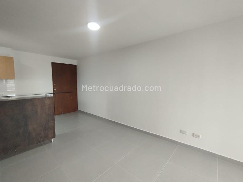 Remodeled 2BR Apartment in Loma De Los Parra - 2