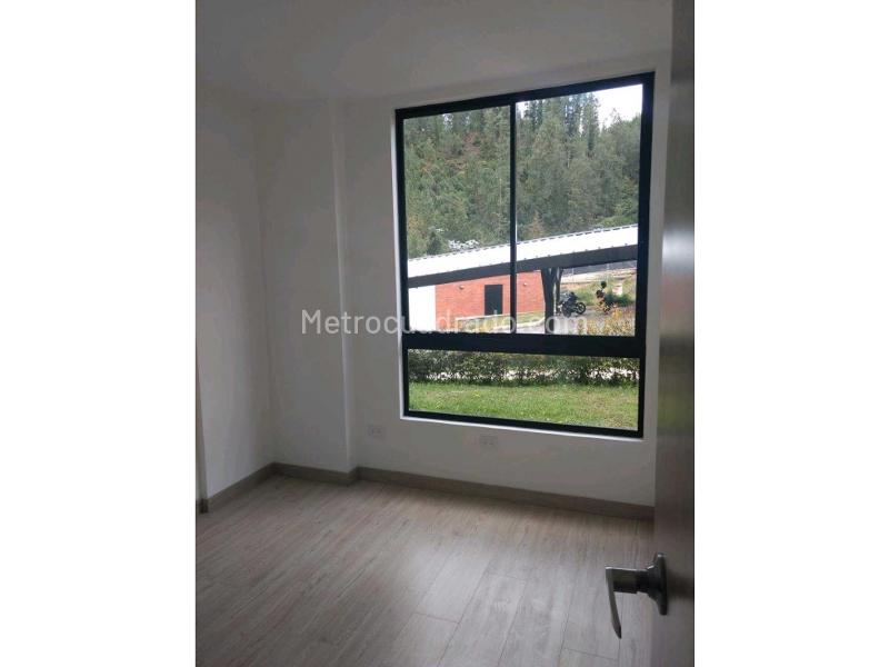 Apartamento en Arriendo, Puro Cuero, Retiro - 4