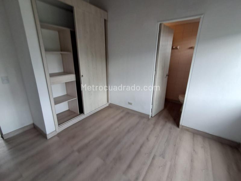 Spacious 3BR Apartment in San Bernardo - 2