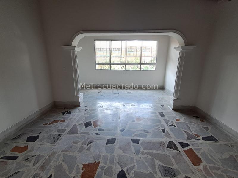 3BR Apartment of 110 m² near Metropl·s Belún Parque, Medellín - 3