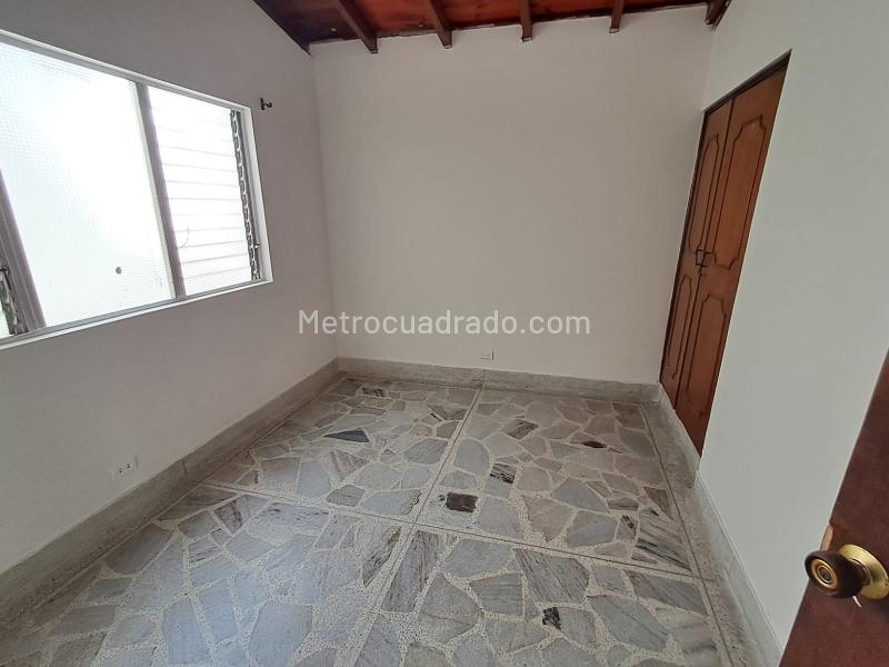 3BR Apartment of 110 m² near Metropl·s Belún Parque, Medellín - 8