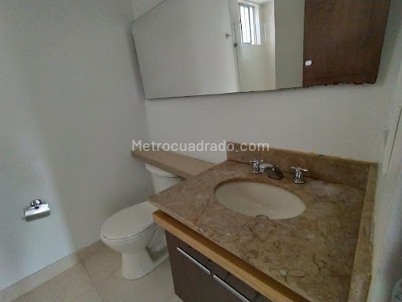 Apartamento en Arriendo, Loma Del Escobero Envigado, Envigado - 3