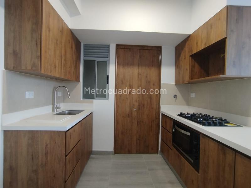 Apartamento en Arriendo, El Porvenir Rio Negro, Rionegro - 2
