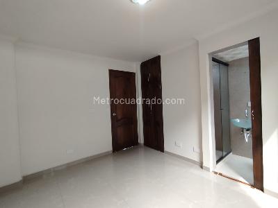 Apartamento de 3 alcobas en arriendo en Loma Del Indio, Medellín, 87 m² · foto 6 de 20