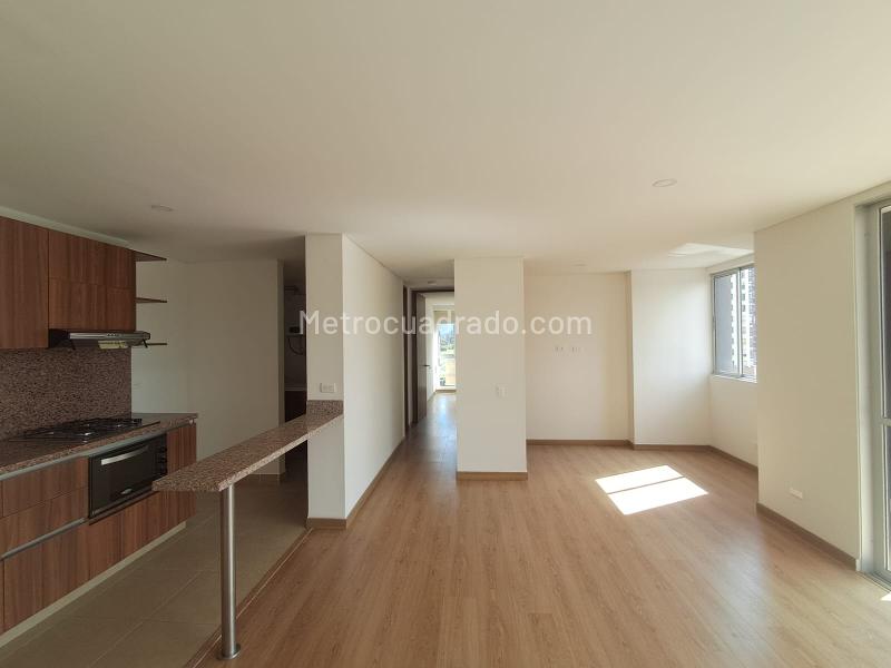 2BR Apartment in San Antonio De Pereira (70 m²) - 3