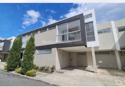 Casa en Arriendo, Gualanday, Rionegro