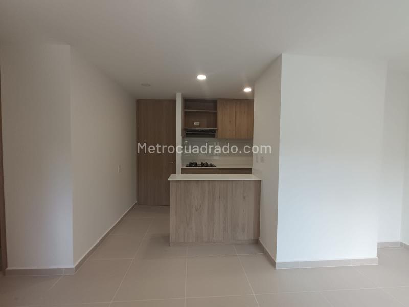 Apartamento en Arriendo, Camino Verde, Envigado - 3