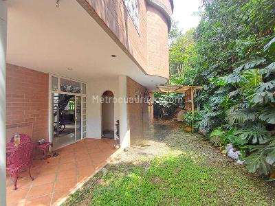 Casa de 5 alcobas en arriendo en Transversal Intermedia, Envigado, 200 m² · foto 8 de 20