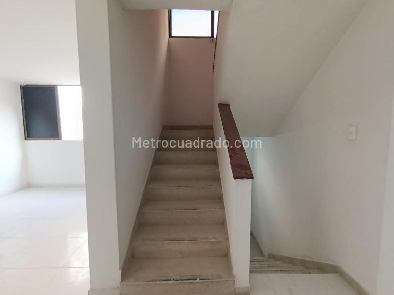 Casa Comercial con 5 Oficinas en El Estadio - 9