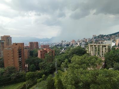 Apartamento de 3 alcobas en arriendo en Loma De Los Parra, Medellín, 150 m² · foto 9 de 20