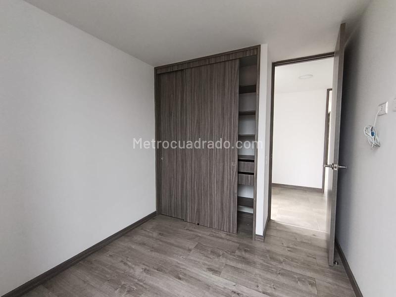 Amplio apartamento de 3 habitaciones en Suramérica, Itagüí - 3