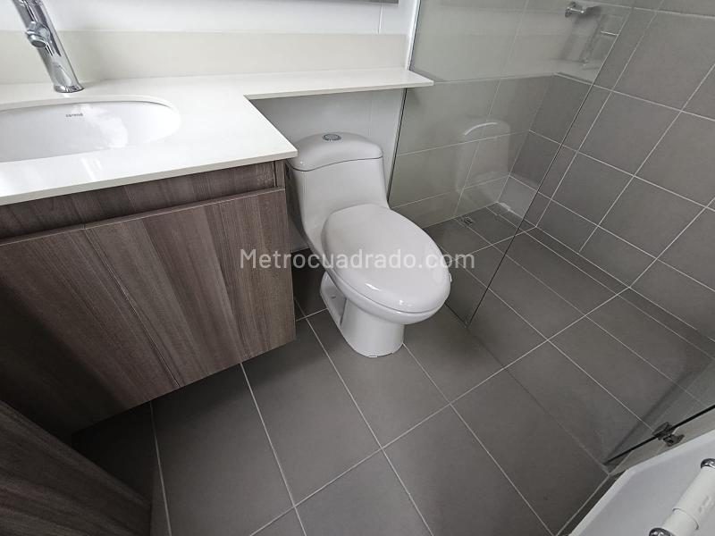 Amplio apartamento de 3 habitaciones en Suramérica, Itagüí - 6